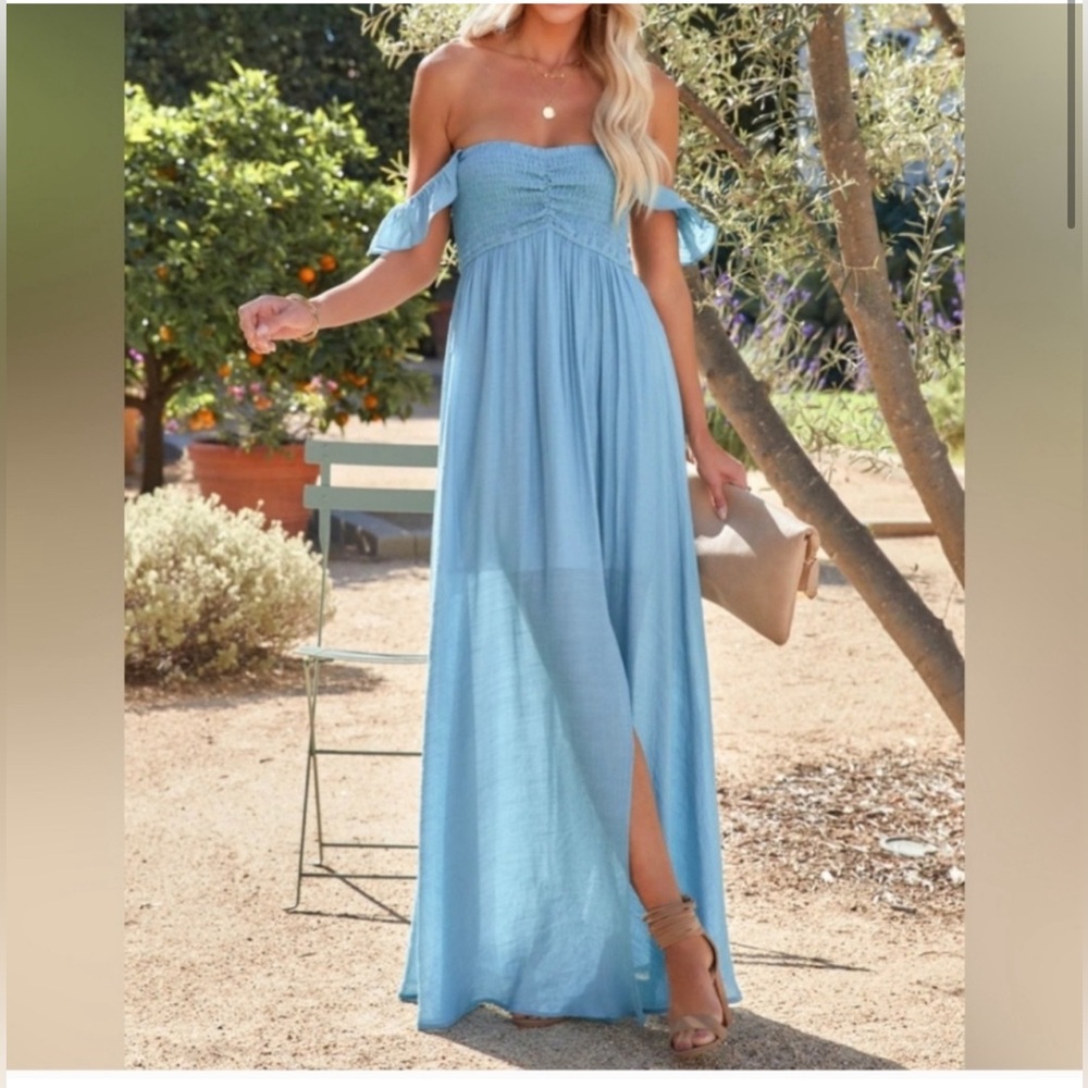 Vici - Can’t Hurry Love Off The Shoulder Dress